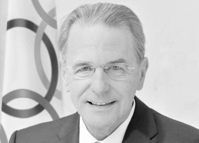 1630279521250018713.jpg 07bafa75-833b-4fbd-88ae-ae2c8ba14afa.jpg